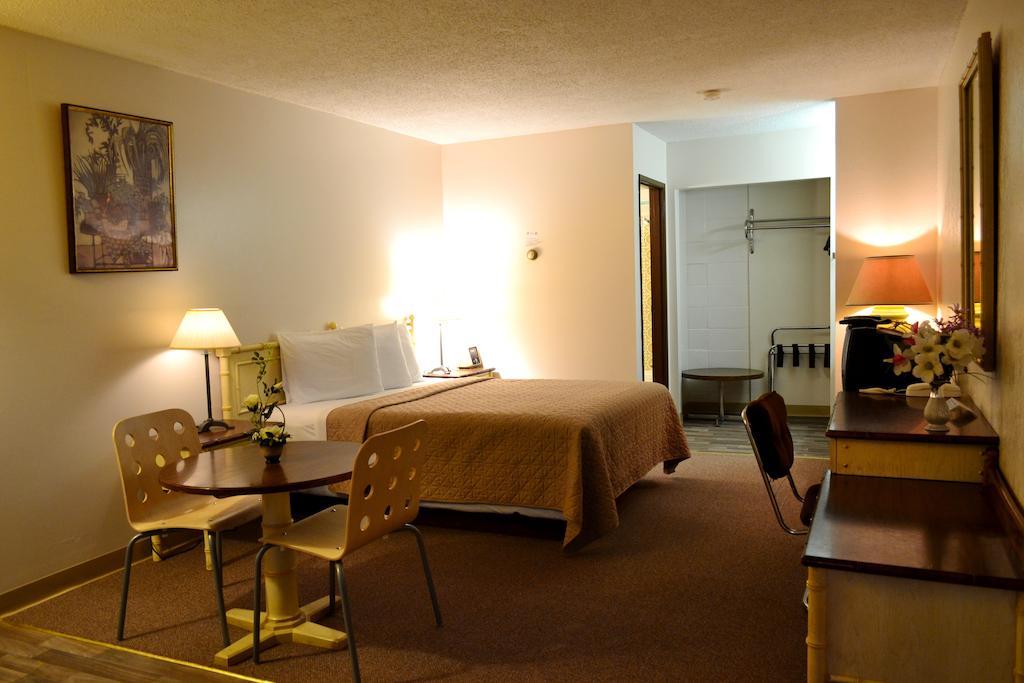 Hoo-Doo Motel Drumheller Zimmer foto