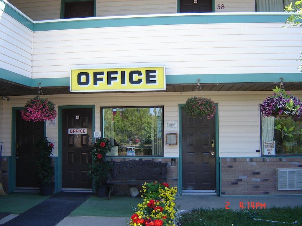 Hoo-Doo Motel Drumheller Exterior foto